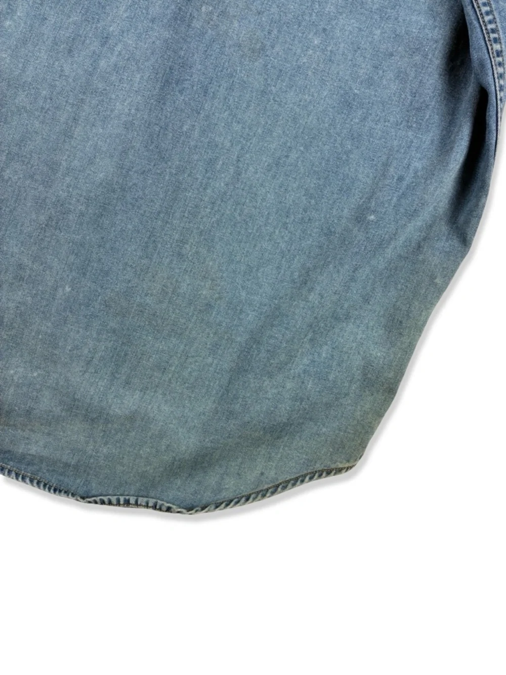 Banana Republic Denim Vintage Chambray Button Up Thrashed Shirt
